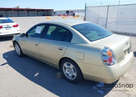 2002 Nissan Altima 2.5 S из США, поврежденный, VIN 1N4AL11D92C105954